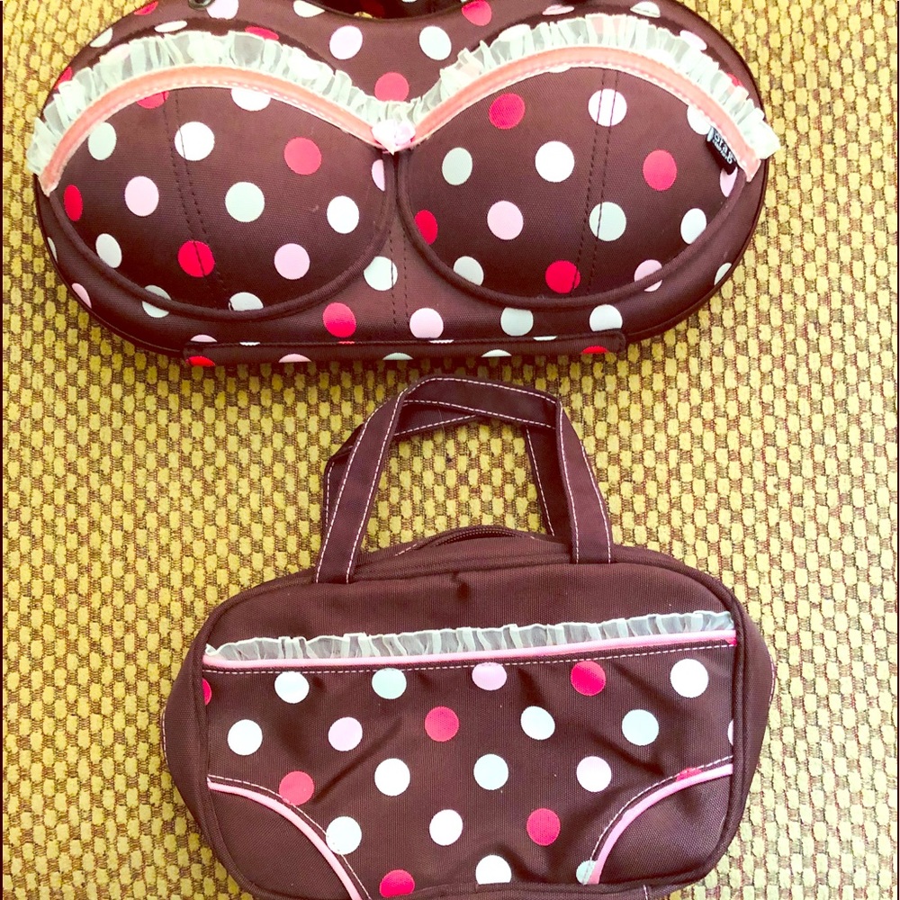 Bra and Panty Travel organizer
